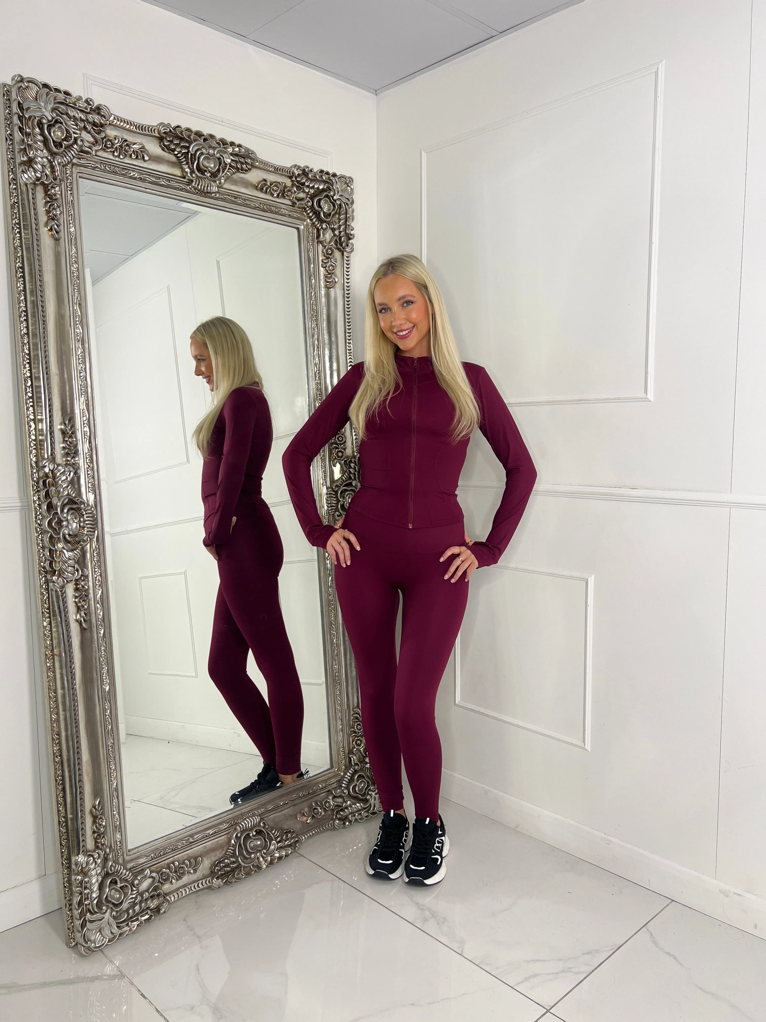 Long sleeve gym Jacket & Matching Leggings Set - Wine