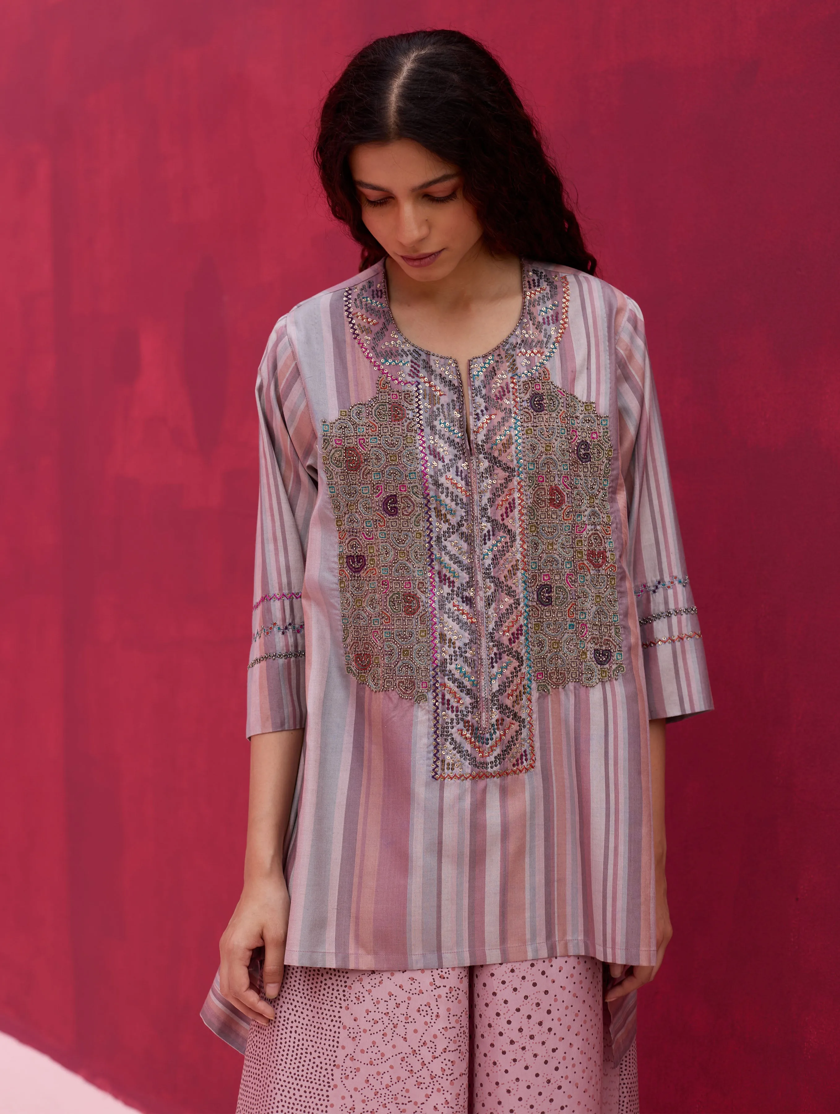 Olena Hand-Embroidered Silk Kurta Set - Lavender