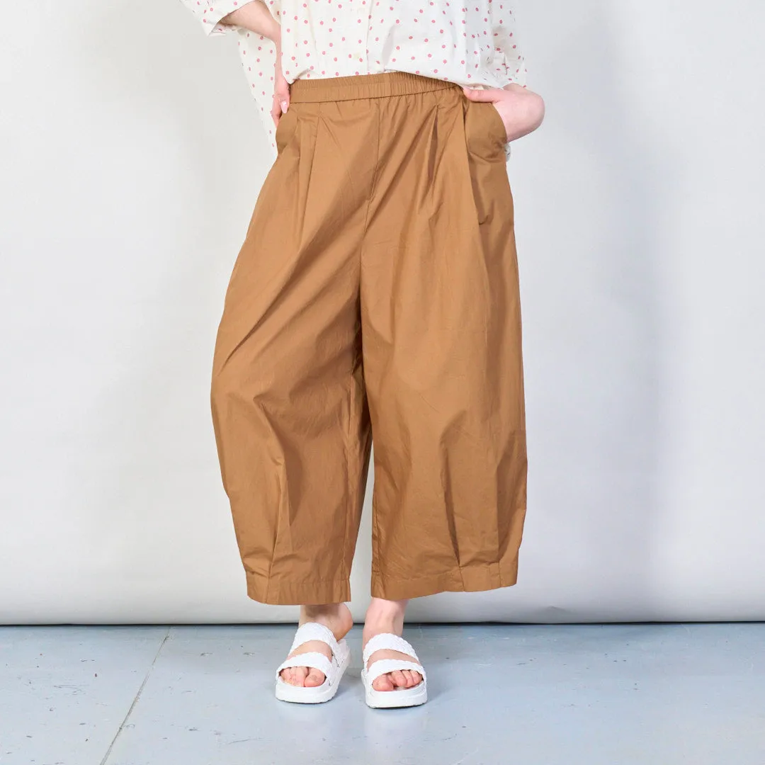 Relaxed fit pleated wide-leg culottes wholesale